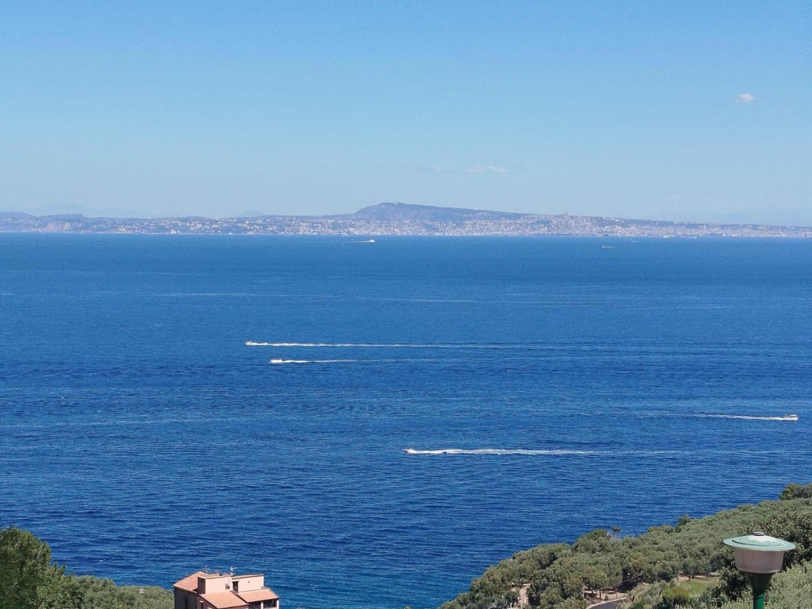 Un Paradiso A Sorrento Con Piscina Масса-Лубренсе Экстерьер фото